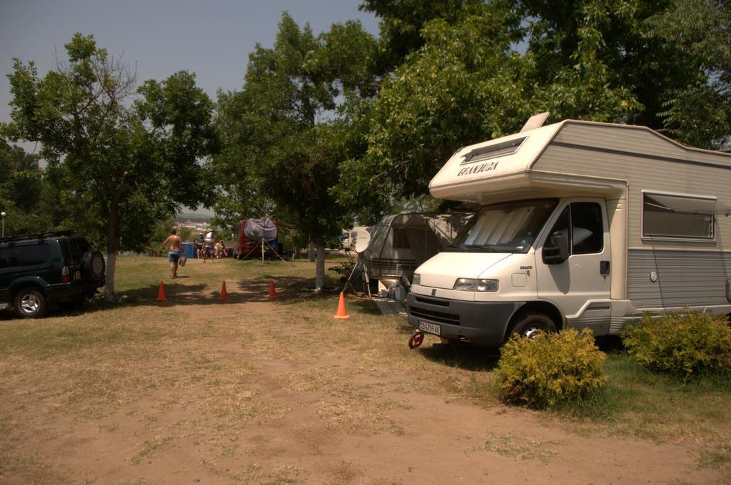 Camping Goldfish Sozopol Exterior foto